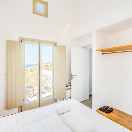 Acria Pyrgos Kallistis