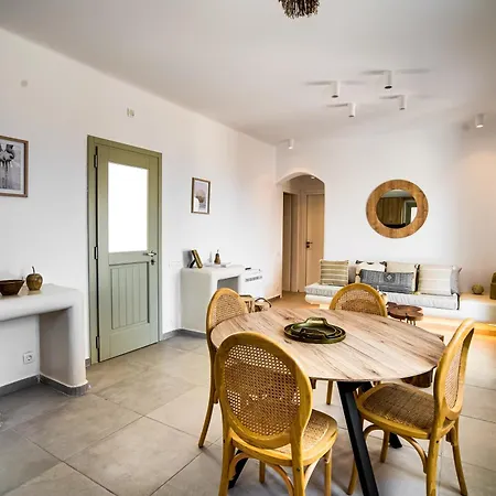 Acria Pyrgos Kallistis