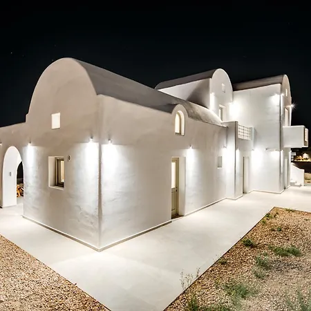 فيلة Acria Pýrgos