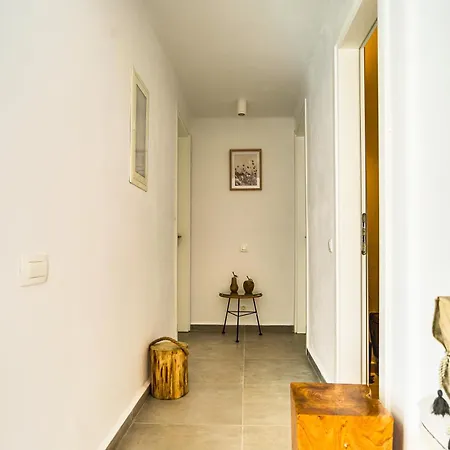 Acria Villa *