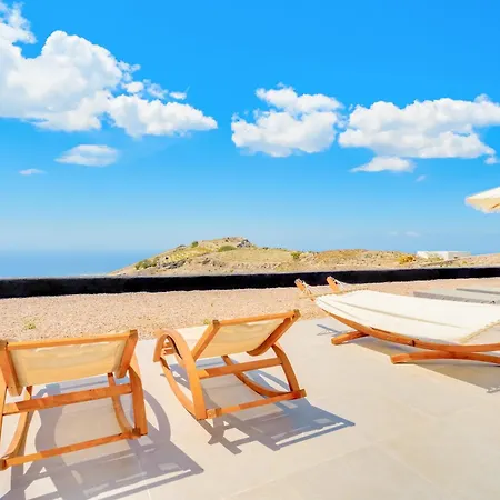 Acria Villa *